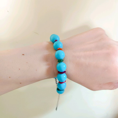Handmade bracelet with chalcedony new, turquoise