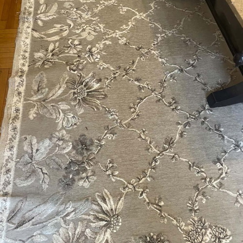 Rug set used, 5 pieces with embossed design