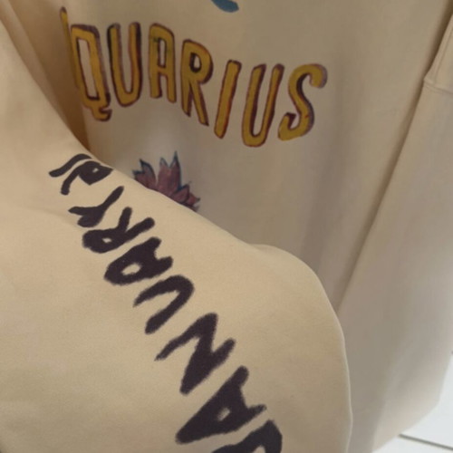 Aquarius Sabbi Australia sweatshirt like new, size M, beige, 100% cotton