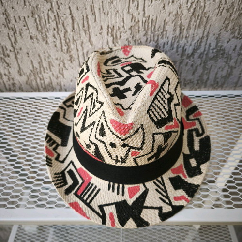 Painted Panama hat like new, size 58