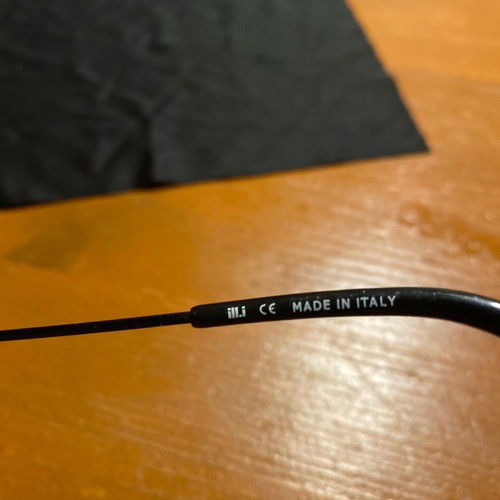 Ill.i by Will I Am sunglasses model WA501s 02 like new, black