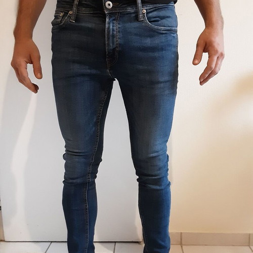 Τζιν Jack & Jones κολλητό ελαστικό σαν καινούργιο, Νο 32