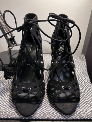 Black suede sandals new, comfortable size 39