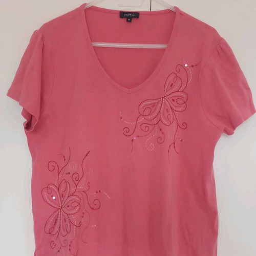 Papaya Clothing short-sleeve blouse used, coral with embroidered designs, 4XL
