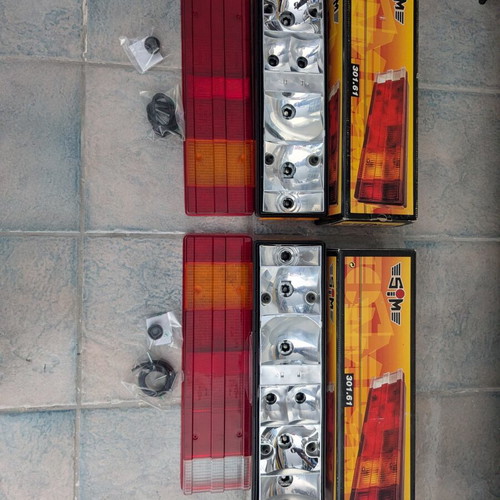 Truck Halogen Rear Lights 24V Set