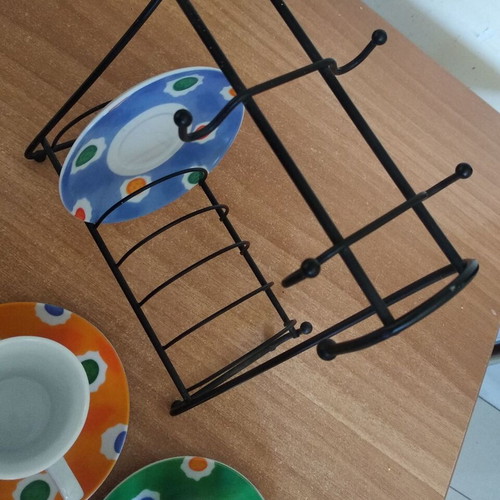 Set of 5 cups with base