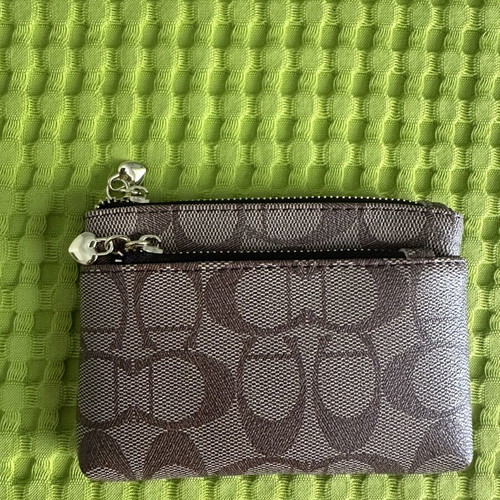 Coach wallet light brown new