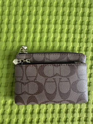 Coach wallet light brown new