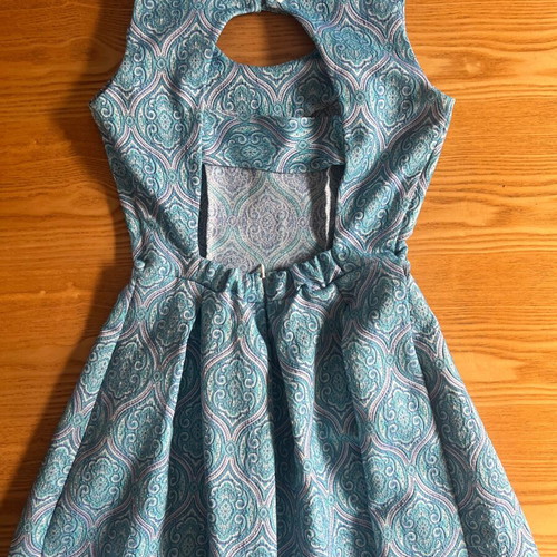 Regalinas dress size S like new, colorful with perfect back