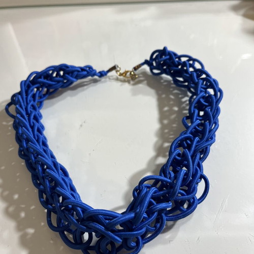 Handmade blue necklace like new