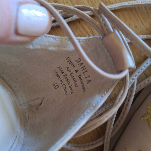 Wittner sandals used with thick heel, size 40, beige and gold