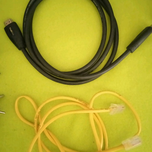 Various audio, video and power cables used, pack of 8 pieces