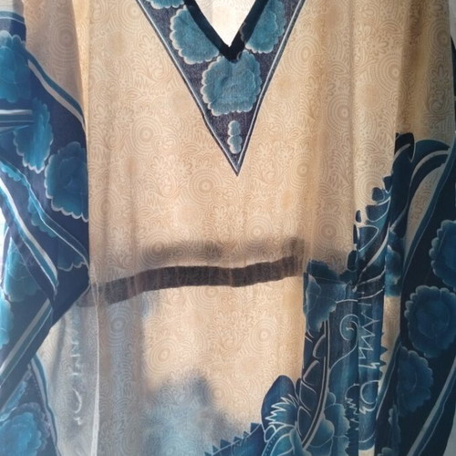 Women's caftan used, multicolor, size large with belt