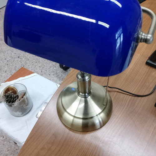 V-Tac lighting desk lamp like new