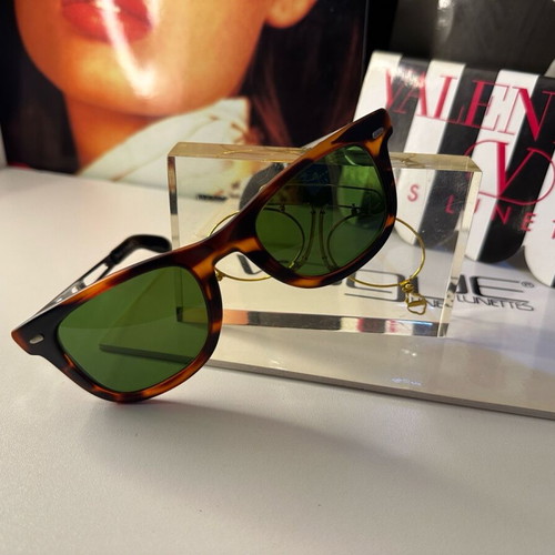 Vintage sunglasses made in France new, tortoiseshell frame with green lenses
