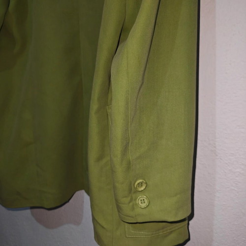 Vintage women's jacket without padding like new, green