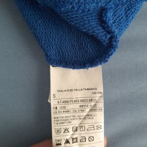 Benetton shirts used, pack of 4, 1 sweatshirt and 3 long-sleeve shirts