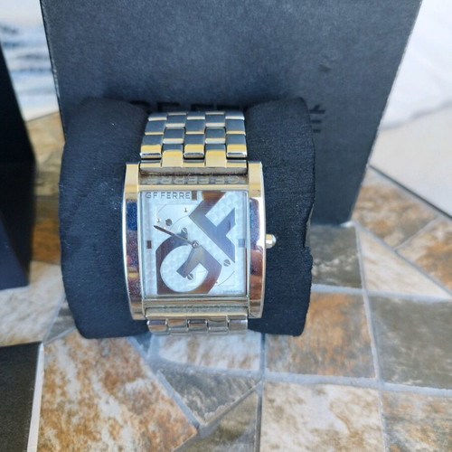 GF Ferre Quartz men's watch used, silver