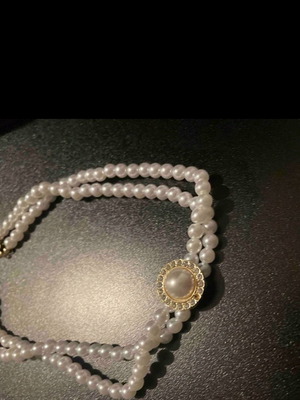 Women's pearl necklace new