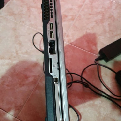 PLATO Notebook laptop used with LITEON charger for spare parts