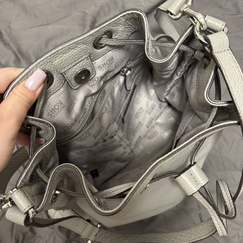 Michael Kors bucket bag gray, like new