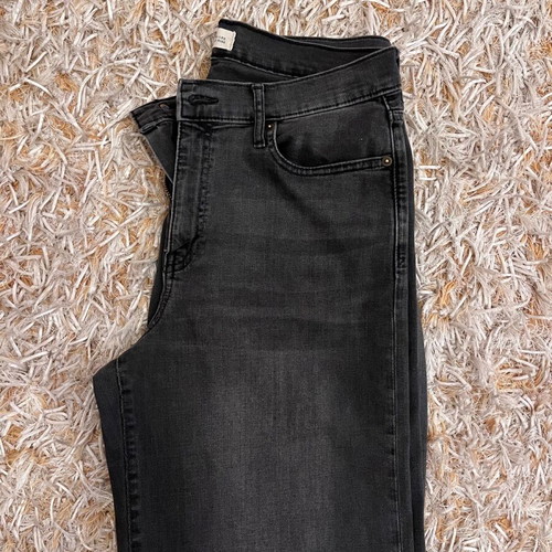GAP wide leg jeans like new, black and grey, size 31r