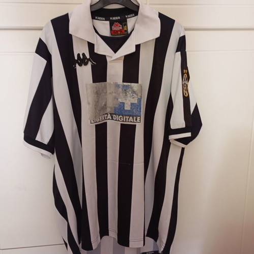 Juventus 1998/99 vintage jersey used, size XL, Kappa