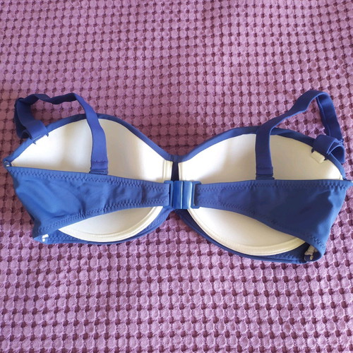 Miss Crool bikini top blue navy 80C like new, strapless