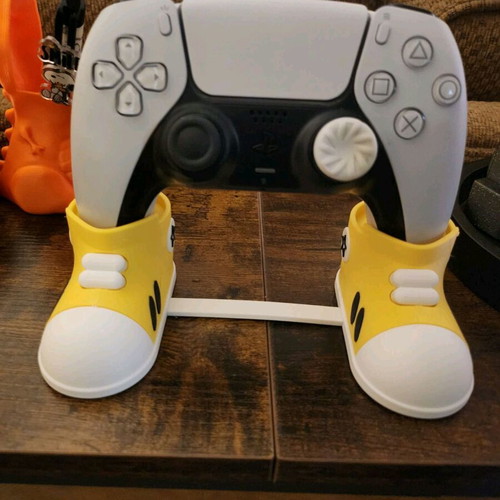 PS5 controller stand new with color change option