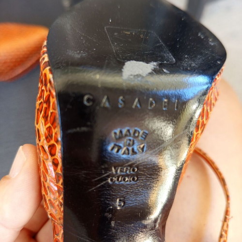 Casadei leather pumps very good condition size 5/38 orange