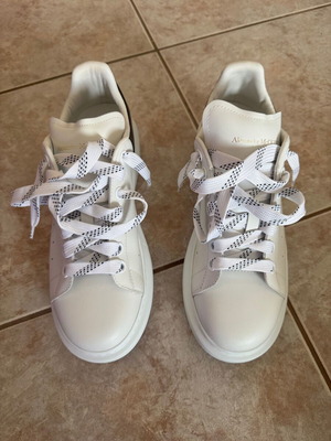 Alexander McQueen Oversized Δερμάτινα Sneakers Με Κορδόνια Σαν Καινούργια
