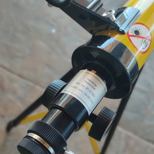 National Geographic Telescope 50/600 like new with all parts