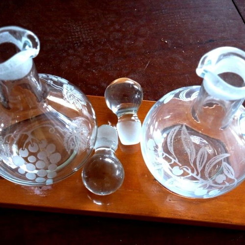 Handmade oil and vinegar set with carved glass bottles and wooden base