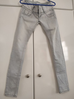 Den De Fashion дънки XS употребявани, сиви