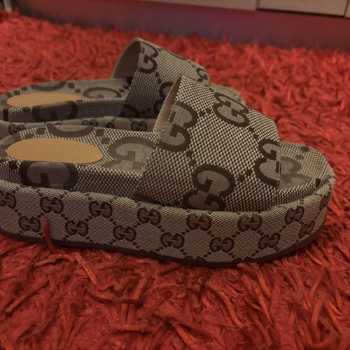 Gucci platform sandals size 38 new, beige brown