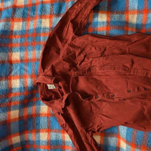 Zara men's shirt burgundy like new, size M-L