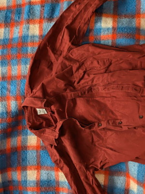 Zara men's shirt burgundy like new, size M-L