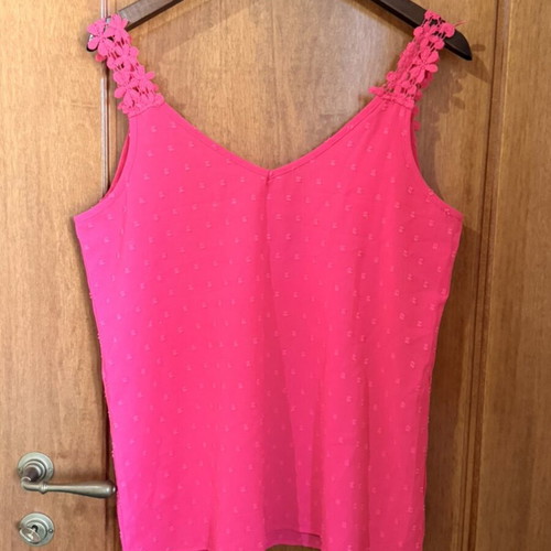Niay fuchsia sleeveless top with lace, size S / EU 36