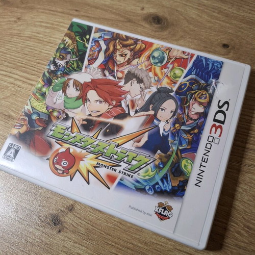 Monster Strike 3DS game like new, Japanese language