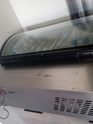 Refrigerator freezer like new