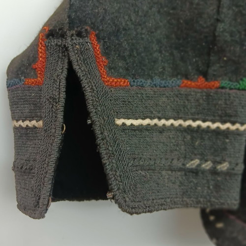 Traditional woolen coat collectible used, vintage