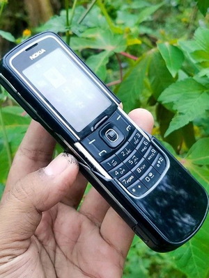 Nokia 8600d luna Sirocco