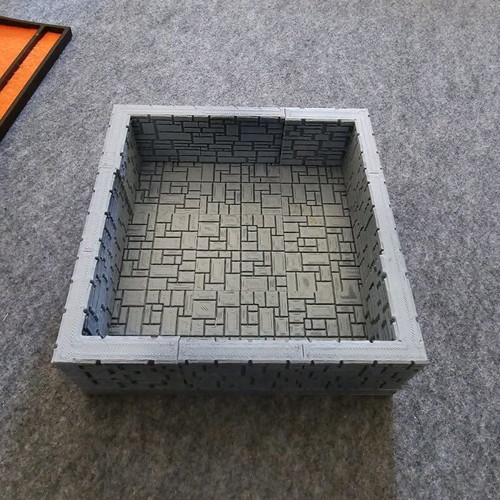Dice tray used 15x15x5cm for tabletop dice games