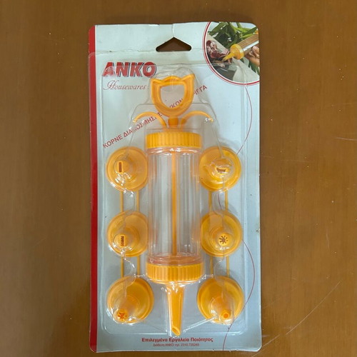 Set of cake decorating syringes new, various designs