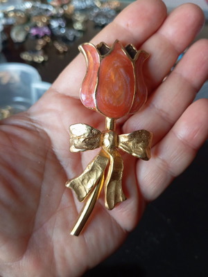 M.JENT vintage brooch, large