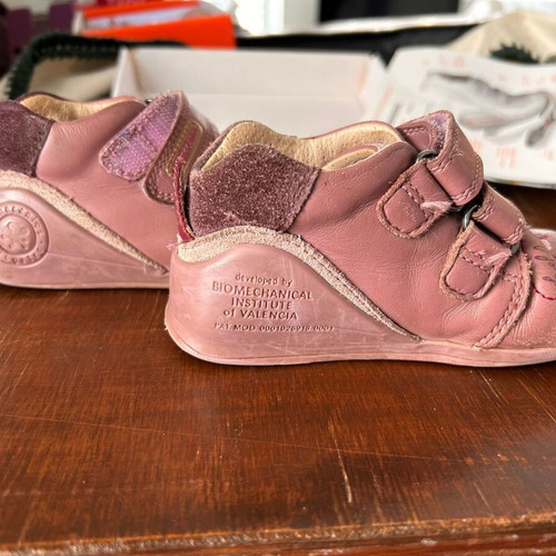 Biomecanics shoes used no:23 pink leather