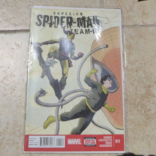 Superior Spider-Man Team-Up issues 011 - 012 like new