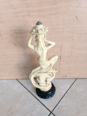 Vintage lamp statue used
