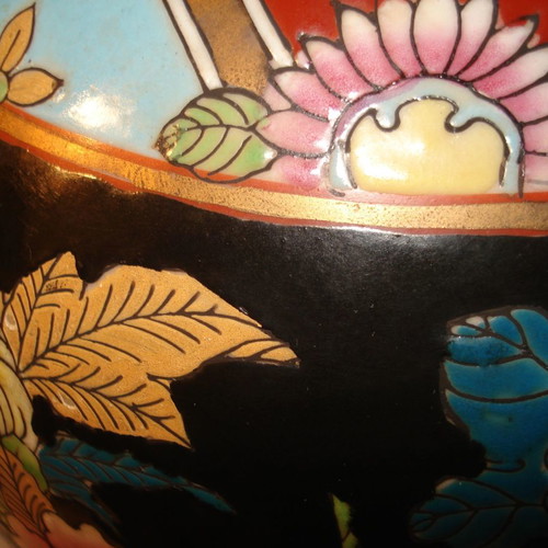 Vintage Chinese vase used