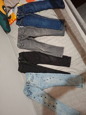 Zara boys' jeans like new, pack of 4, slim fit, size 110 cm